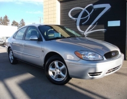 2004 Ford Taurus SE Duratec - 2036 36 St SE