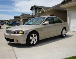 2006 Lincoln LS Like New!! - Red Deer