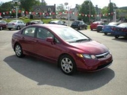 Fuel efficient 2007 Honda Civic LX