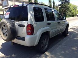 2002 Jeep Liberty LE Low Kilometers