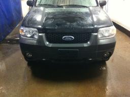  2005 FORD ESCAPE XLT 2WD